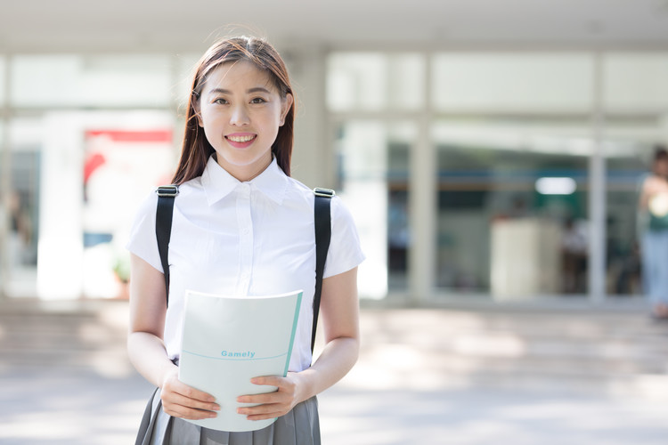 云南外事外语职业学院的在校生数量是多少？