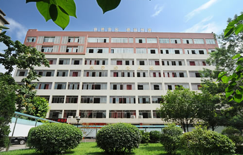 彭州市技工学校