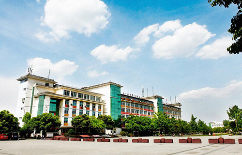 四川爱华职业学院